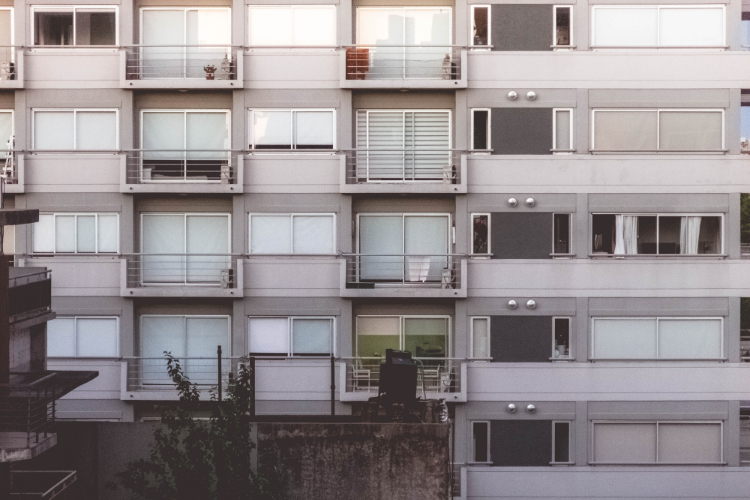 訂金，售房