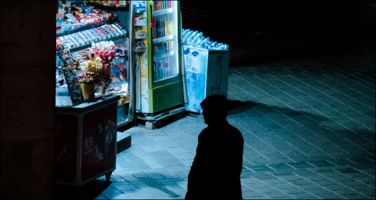 夜班，單位調(diào)整