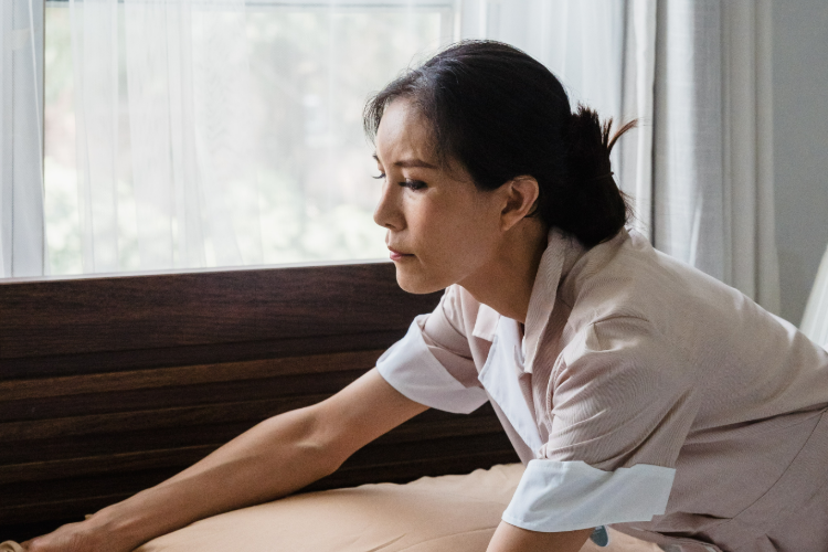 服務(wù)費(fèi)用，拒絕支付，追回