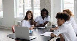 訴寶法律云律所招商加盟全面啟動，為創(chuàng)業(yè)者提供更...