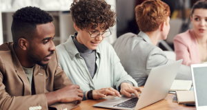 訴寶云律所呼吁創(chuàng)業(yè)者加入，共同打造智能法律服務(wù)...