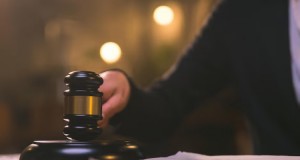 快餐加盟店生意慘淡，訴寶云律所新項目崛起