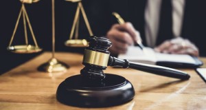 成為訴寶云律所加盟商，開啟成功之路！