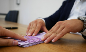 擔(dān)保人需要承擔(dān)哪些責(zé)任？