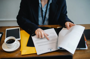 合同詐騙罪的認(rèn)定依據(jù)及其中社會(huì)問題