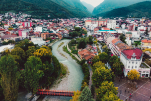 購買的房屋所在小區(qū)存在規(guī)劃調整，該如何處理？